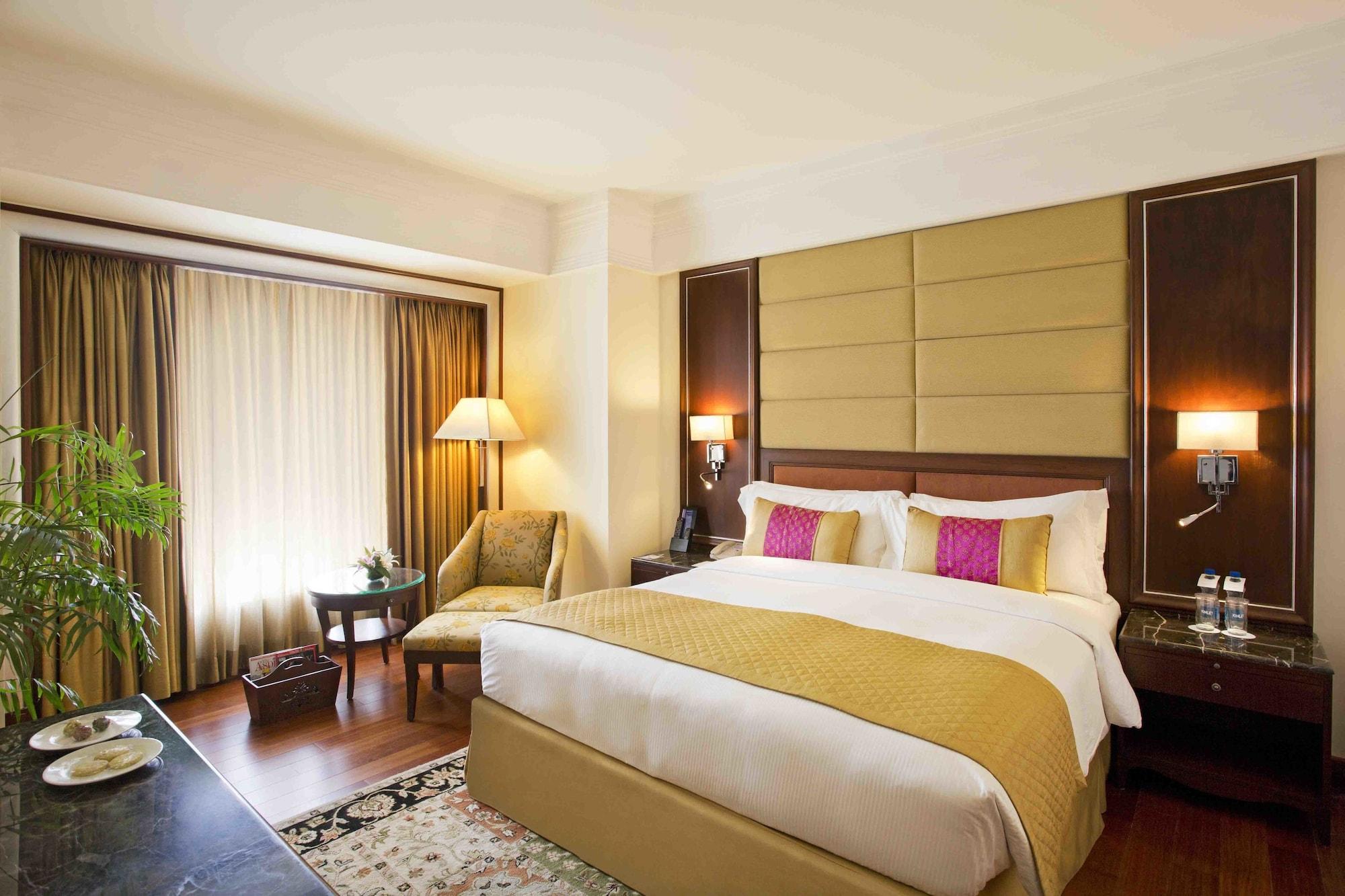 Eros Hotel New Delhi, Nehru Place Dış mekan fotoğraf A room at the Taj Bengal