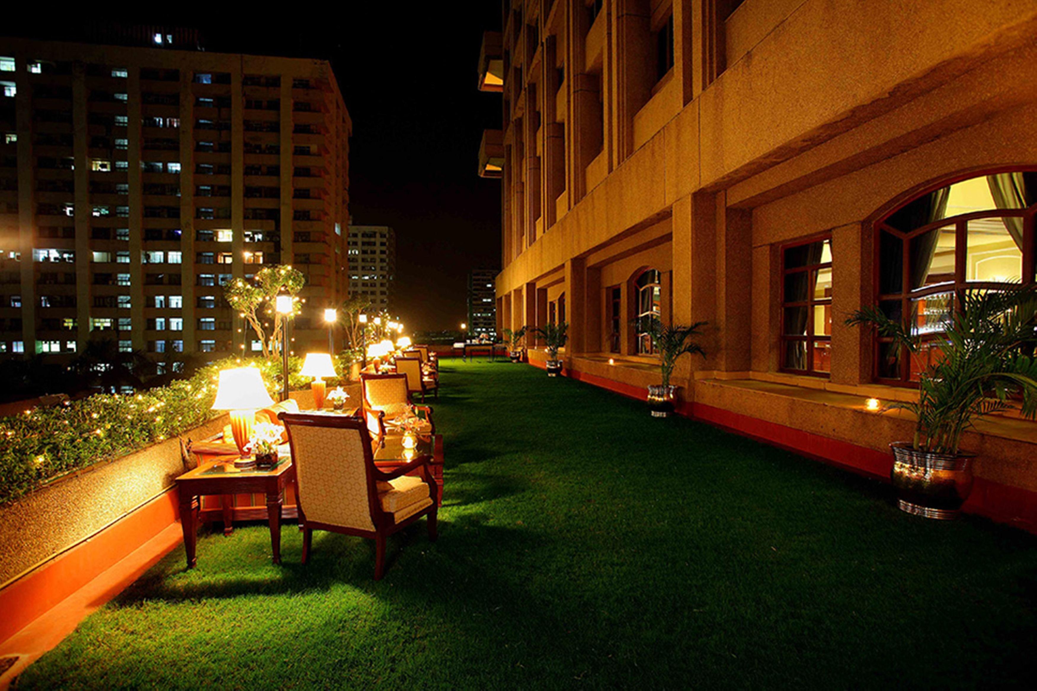 Eros Hotel New Delhi, Nehru Place Dış mekan fotoğraf The Imperial Hotel